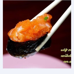 สลัดแซลม่อน