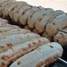 กล้วยปิ้ง,กล้วยทับ& หมูปิ้ง หมูแดดเดียว เนื้อแดดเดียว (ปั้ม PTT)