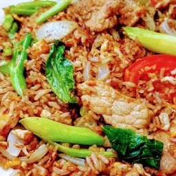 ข้าวผัดหมู
