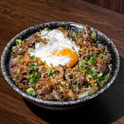 E5 ข้าวหน้าหมูไข่ออนเซ็น