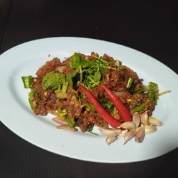 ก้อยขมเนื้อดิบใส่ตับ,ผ้าขี้ริ้ว,(ถ้าใส่หรือไม่ใส่อะไรแจ้งด้วย)