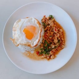 กะเพราจ๋า สาขาพฤกษา54