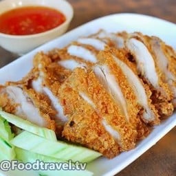 ข้าวมันไก่เกียรติศักดิ์ ไก่กรอบ ไก่แซ่บ ไม่มีสขา