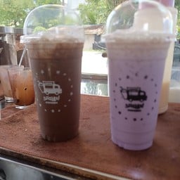 รสกาแฟ Rod-Carfae ถนนสวนส้ม