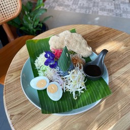 นาซิกาบู (ข้าวยำน้ำบูดู)