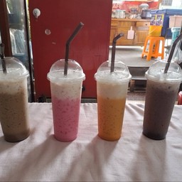 พิมพ์กาแฟนมสด หลังวัดใหญ่