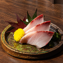 C7 ฮามาจิซาชิมิ