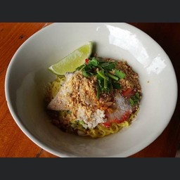 ก๋วยเตี๋ยวเย็นตาโฟแห้ง