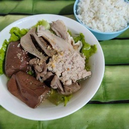 ต้มเลือดหมู + ข้าว