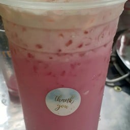 นมชมพูเย็น