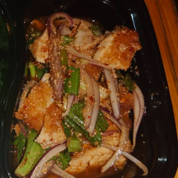 ยำไก่แซ๊บ