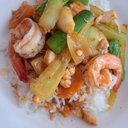 ผัดเปรี้ยวหวาน