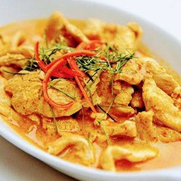 พะแนงไก่ (กับข้าว)