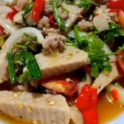 ยำวุ้นเส้นหมูยอหมูสับ