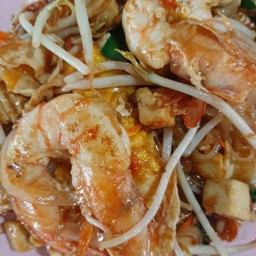 ผัดไทยกุ้งสด(เส้นผัดไทย)