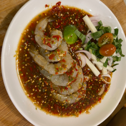 ยำกุ้งสด