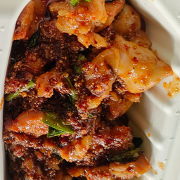 ผัดซอสแจ่ว