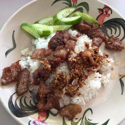 หมูทอดกระเทียม