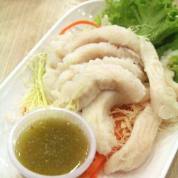 ปลาดอลลี่ลวกจิ้ม