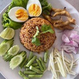 ข้าวผัดน้ำพริกหมูปลาสลิด+ไข่ต้ม