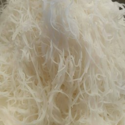 ราดหน้ายอดผักหมูหมัก กระเพาะปลาเยาวราช สาขาตลาดห้างวัดนานุกิจ