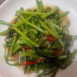 ผักบุ้งไฟแดง