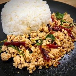 ข้าวผัดกระเพราไก่