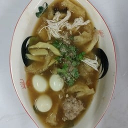 ร้านกระเพาะปลา ข้าวต้มกวางตุ้ง