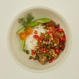 ข้าวขาหมูเยอรมันผัดพริกเกลือ