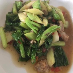 ผัดคะน้าปลาเค็ม