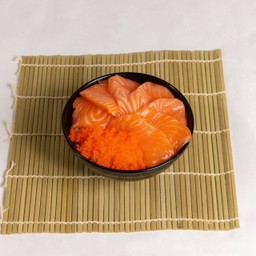 ข้าวแซลมอนไข่กุ้ง