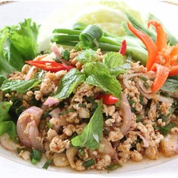 ลาบหมูตาเป๊ก