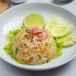 ข้าวผัดหมู