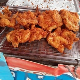 Fried Sesame Chicken Rice ตลาดลานปูน