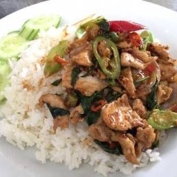 ข้าว ผัดขี้เมาหมูนุ่ม
