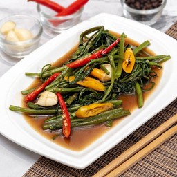 ผัดผักบุ้งไฟแดง