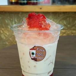 สตอเบอรี่ลาเต้