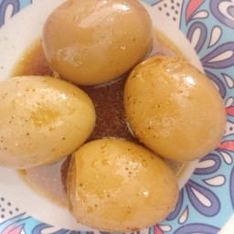 ไข่พะโล้ (ฟองละ)