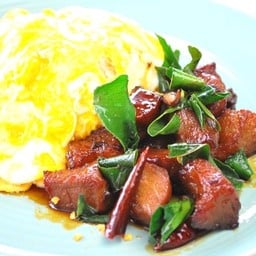 ข้าวไข่ข้นหมูน้ำปลาตากบ