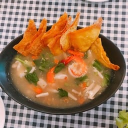 ราดหน้าทะเล