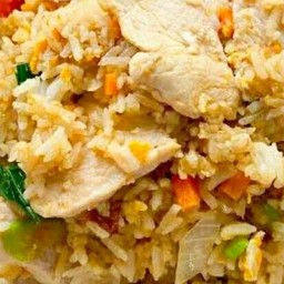 ข้าวผัดไก่