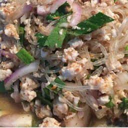 ลาบวุ้นเส้น