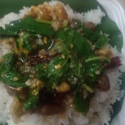 โรงอาหารติดสวน หมู่บ้านสุรสวัสดิ์แลนด์ มทส.ประตู 1