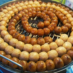 ไส้กรอกวุ้นเส้น