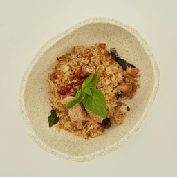 ข้าวผัดปลาทูน่า