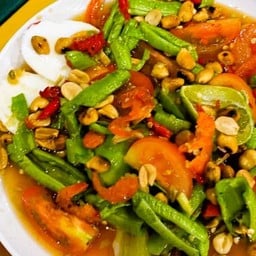 ตำถั่วไข่ต้ม