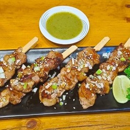 ไก่ย่างซีอิ้วญี่ปุ่นเสียบไม้