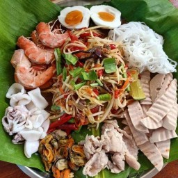 เชิญชวนชิม อาหารตามสั่ง ตำยำทอด 1