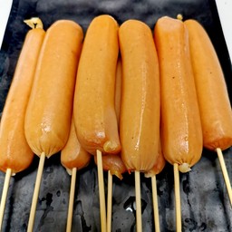 ใส้กรอกจัมโบ้หนังกรอบ1 ไม้