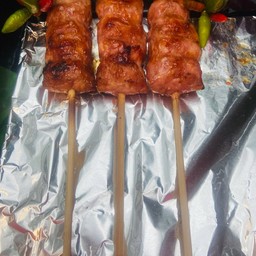 เปรี้ยวหมูปิ้น @ตลาดนัดเคหะหนองหอย